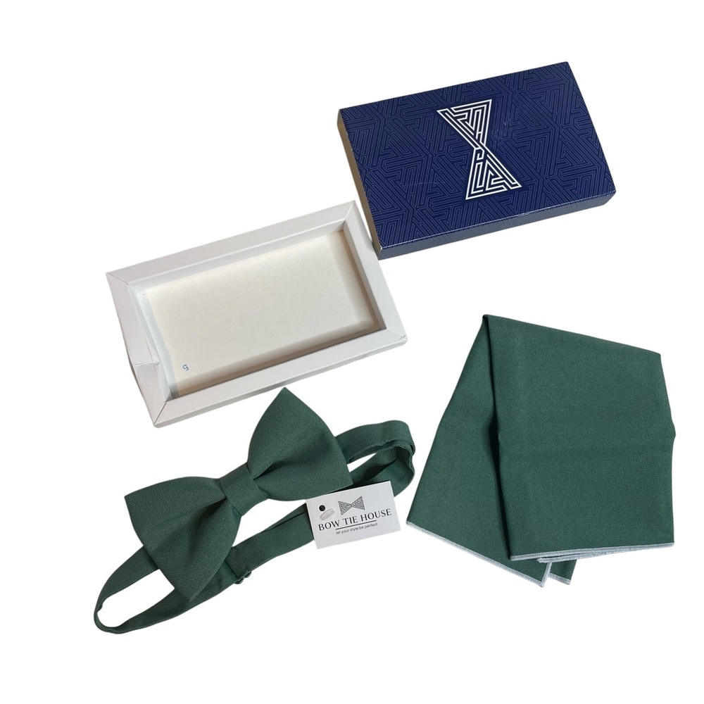 Bow Tie Sage Green Pre-Tied Bow Tie and Pocket Square Set NIB Large